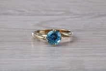 Load image into Gallery viewer, Blue Topaz and Diamond set White Gold Ring
