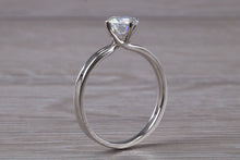 Load image into Gallery viewer, Twist Crossover Solitaire set with One carat Moissanite Diamond