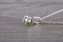 Load image into Gallery viewer, Natural Peridot Gemstone set Silver Necklace
