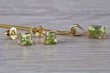 Load image into Gallery viewer, Square cut Peridot Earrings and Matching Necklace set in Yellow Gold