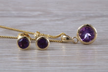 Load image into Gallery viewer, Round cut Amethyst set Necklace and Matching Earrings set in Yellow Gold