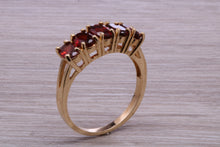 Load image into Gallery viewer, 1.50 carats Five Stone Garnet Gemstone set Yellow Gold Ring