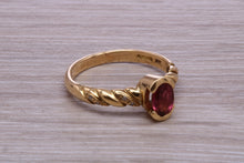 Load image into Gallery viewer, Rhodolite Garnet Gemstone set Yellow Gold Ring