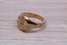 Load image into Gallery viewer, Chunky 18ct Gold Prince of Wales Feathers Signet Ring