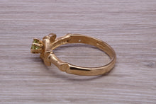 Load image into Gallery viewer, Tree Twig Designed Peridot set Yellow Gold Ring