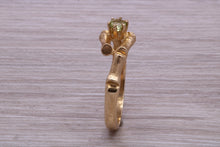 Load image into Gallery viewer, Tree Twig Designed Peridot set Yellow Gold Ring