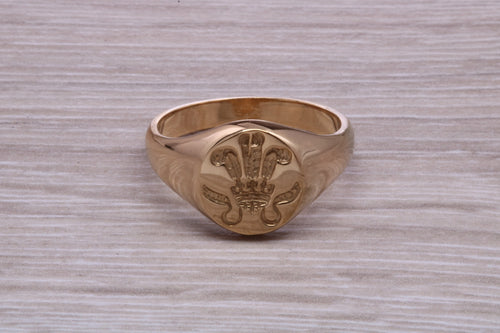 Chunky 18ct Gold Prince of Wales Feathers Signet Ring
