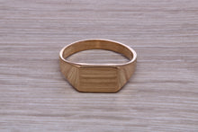 Load image into Gallery viewer, Rectangle Yellow Gold Signet Ring