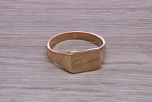 Load image into Gallery viewer, Rectangle Yellow Gold Signet Ring