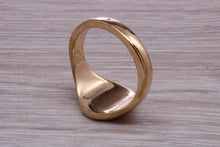 Load image into Gallery viewer, Chunky Oval Yellow Gold Signet Ring, Made from Solid Cast Gold, British Hallmarked