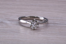 Load image into Gallery viewer, Elegant and Timeless One carat Diamond Solitaire