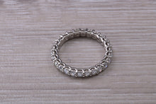 Load image into Gallery viewer, Stunning One carat Full Circle set Platinum Diamond Band