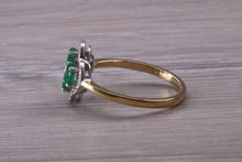 Load image into Gallery viewer, Emerald and Diamond set Yellow Gold Ring