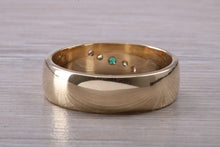 Load image into Gallery viewer, Diamond and Emerald set Chunky 6mm Wide Band