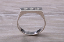 Load image into Gallery viewer, Diamond set Unisex Signet Ring