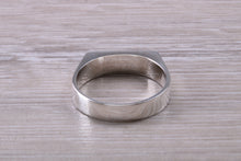 Load image into Gallery viewer, Round cut Emerald set Unisex Signet Ring