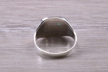 Load image into Gallery viewer, Round cut Emerald set Signet Ring