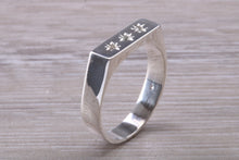 Load image into Gallery viewer, Diamond set Unisex Signet Ring