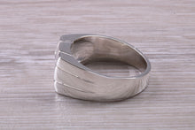 Load image into Gallery viewer, Emerald set Chunky Signet Ring