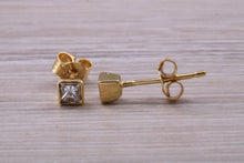 Load image into Gallery viewer, Simple Princess cut Diamond set 18ct Yellow Gold Solitaire Stud Earrings