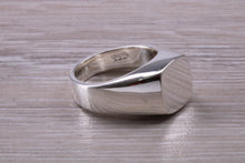 Load image into Gallery viewer, Gents Very Heavy and Chunky Signet Ring, Very Weighty Feel
