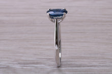 Load image into Gallery viewer, Oval cut Royal Blue Sapphire Platinum Solitaire