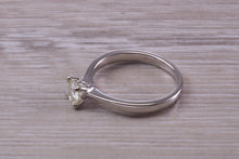 Load image into Gallery viewer, Half carat Round Cut Diamond set Platinum Solitaire