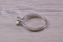 Load image into Gallery viewer, Half carat Round Cut Diamond set Platinum Solitaire