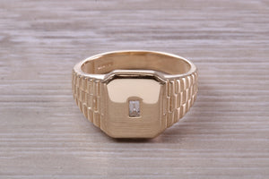 Diamond set Yellow Gold Signet Ring