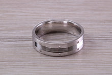 Load image into Gallery viewer, Gents 6 mm Wide Patterned White Gold Band