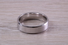 Load image into Gallery viewer, Gents 6 mm Wide Patterned White Gold Band