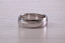 Load image into Gallery viewer, Gents 6 mm Wide Patterned White Gold Band