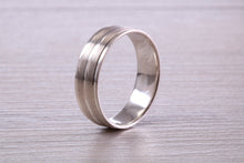 Load image into Gallery viewer, Gents 6 mm Wide Patterned White Gold Band