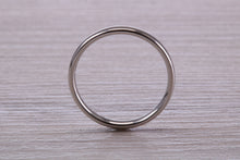 Load image into Gallery viewer, Simple Traditional 2 mm wide Court Profile Platinum Band