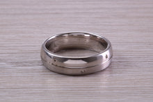 Load image into Gallery viewer, Gents 6 mm Wide Patterned White Gold Band