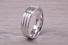 Load image into Gallery viewer, Gents 6 mm Wide Patterned White Gold Band