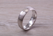 Load image into Gallery viewer, Gents 6 mm Wide Patterned White Gold Band