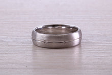 Load image into Gallery viewer, Gents 6 mm Wide Patterned White Gold Band