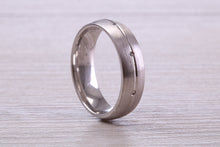 Load image into Gallery viewer, Gents 6 mm Wide Patterned White Gold Band