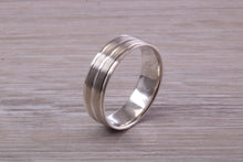 Load image into Gallery viewer, Gents 6 mm Wide Patterned White Gold Band
