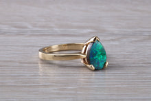 Load image into Gallery viewer, Very Sparkly Tear Drop cut Opal set Yellow Gold Ring