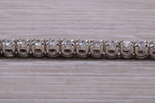 Load image into Gallery viewer, Beautiful 4.50 carat Diamond set White Gold Tennis Bracelet