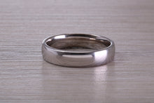 Load image into Gallery viewer, 5mm Wide Platinum Court Profile Band