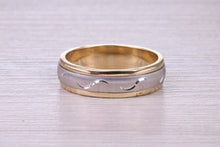 Load image into Gallery viewer, 6 mm Wide Spinning Yellow and White Gold Patterned Wedding Band