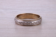 Load image into Gallery viewer, 4 mm Wide Yellow and White Gold Patterned Wedding Band