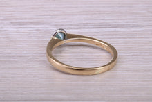 Load image into Gallery viewer, Quarter carat Round cut Alexandrite set 18ct Yellow Gold Ring