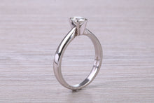 Load image into Gallery viewer, Simple and Elegant 0.36 carat Round cut Diamond set Platinum Solitaire