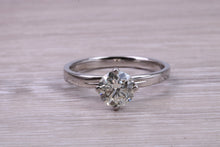 Load image into Gallery viewer, 1.47 Carat Natural Round cut Diamond set Platinum Solitaire