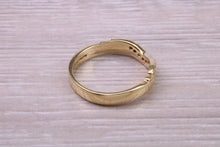 Load image into Gallery viewer, Curved Diamond set 18ct Yellow Gold Ring