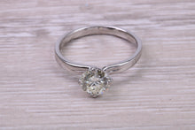 Load image into Gallery viewer, 1.47 Carat Natural Round cut Diamond set Platinum Solitaire